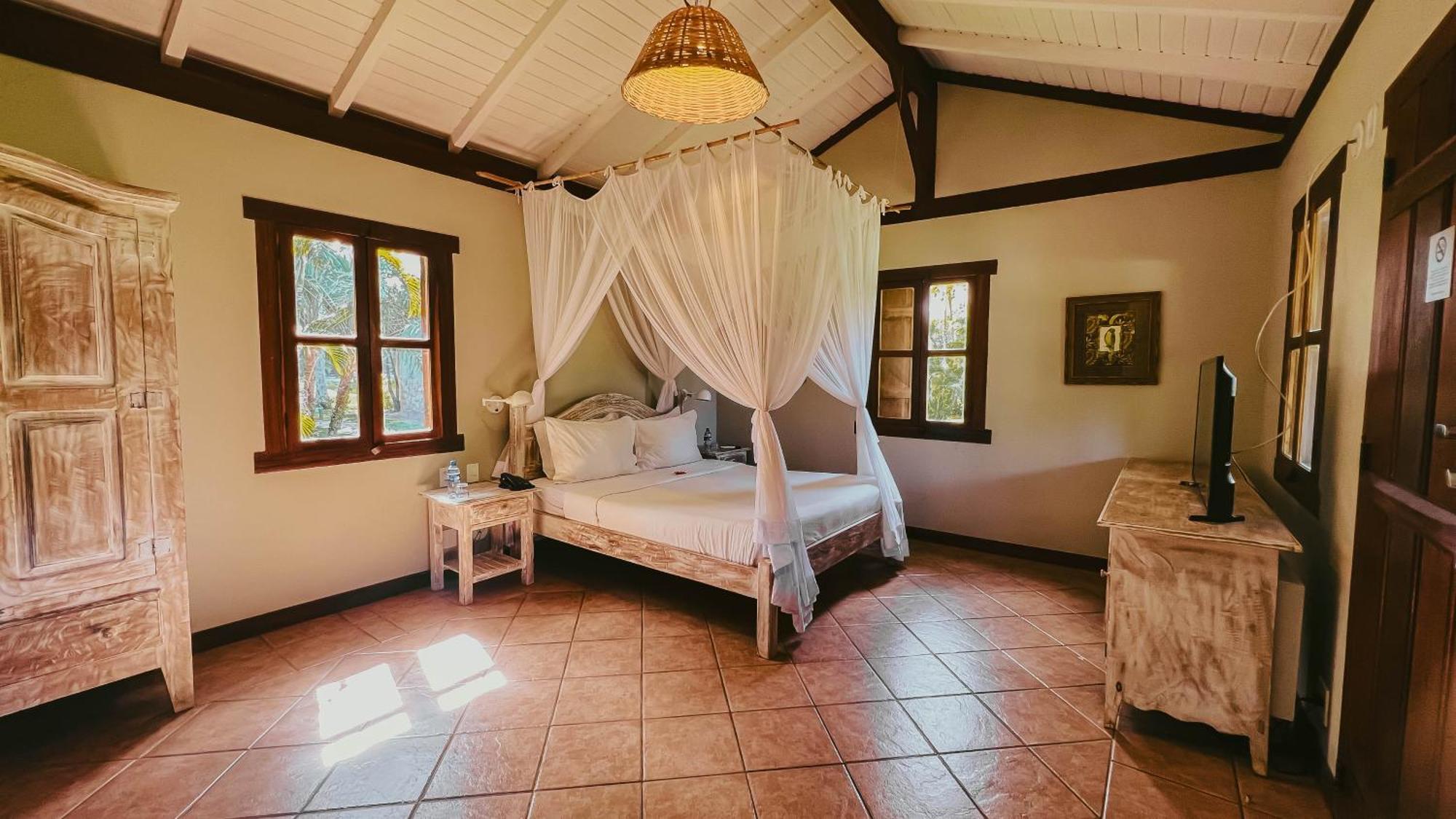Vila Angatu Eco Resort Spa Санта-Крус-Кабралия Экстерьер фото